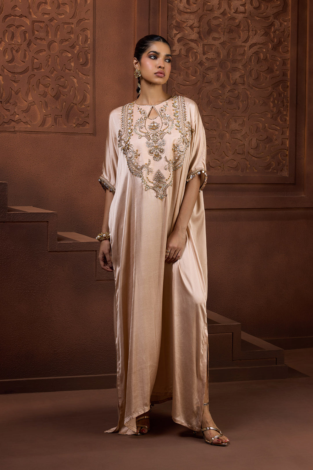 Aayat-e-Noor Kaftan