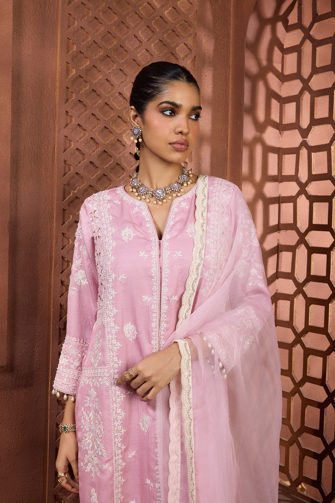 Gulabi Jaal Set