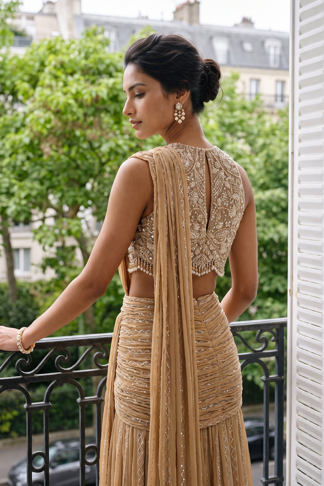Ntu Champagne Diamond Sari (2Pc)