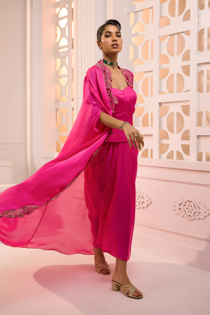 Gulnaar Rani Cape Set