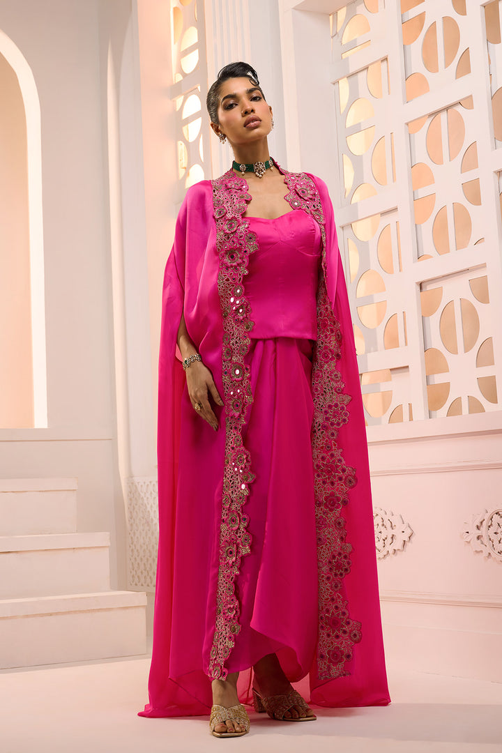 Gulnaar Rani Cape Set