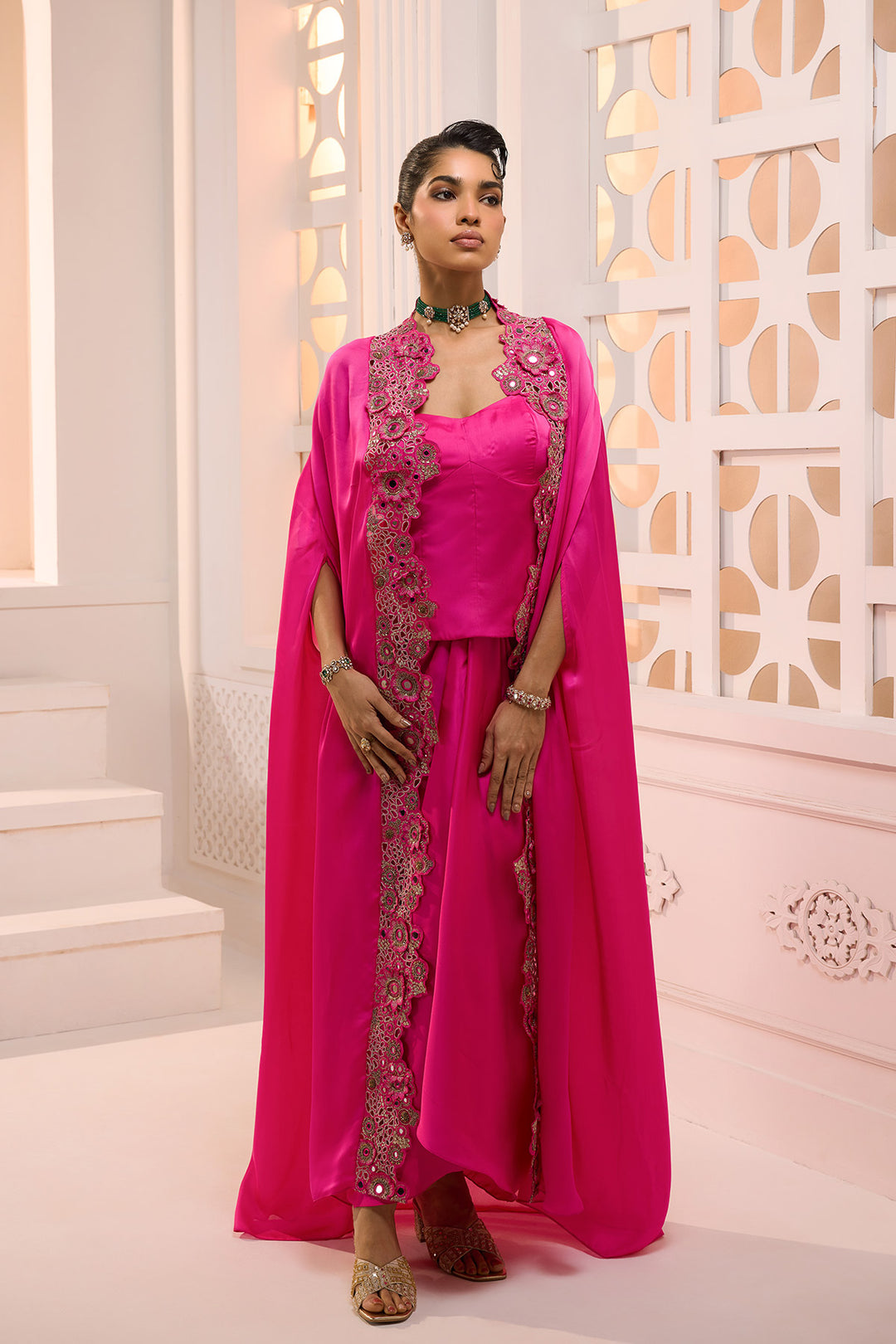 Gulnaar Rani Cape Set