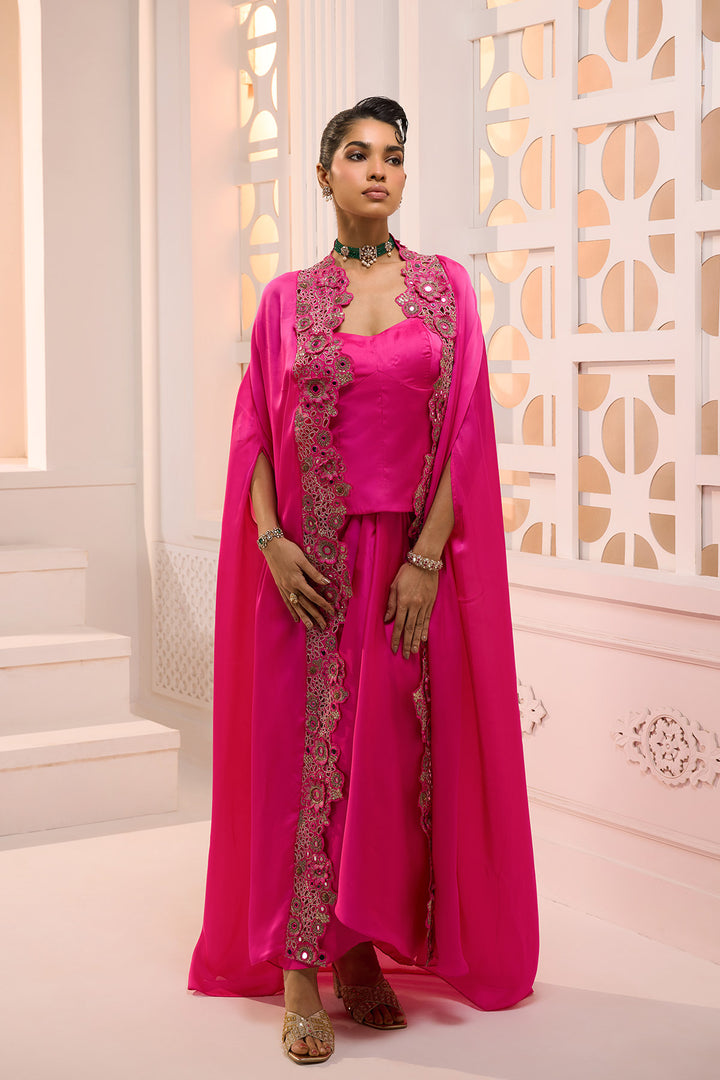 Gulnaar Rani Cape Set